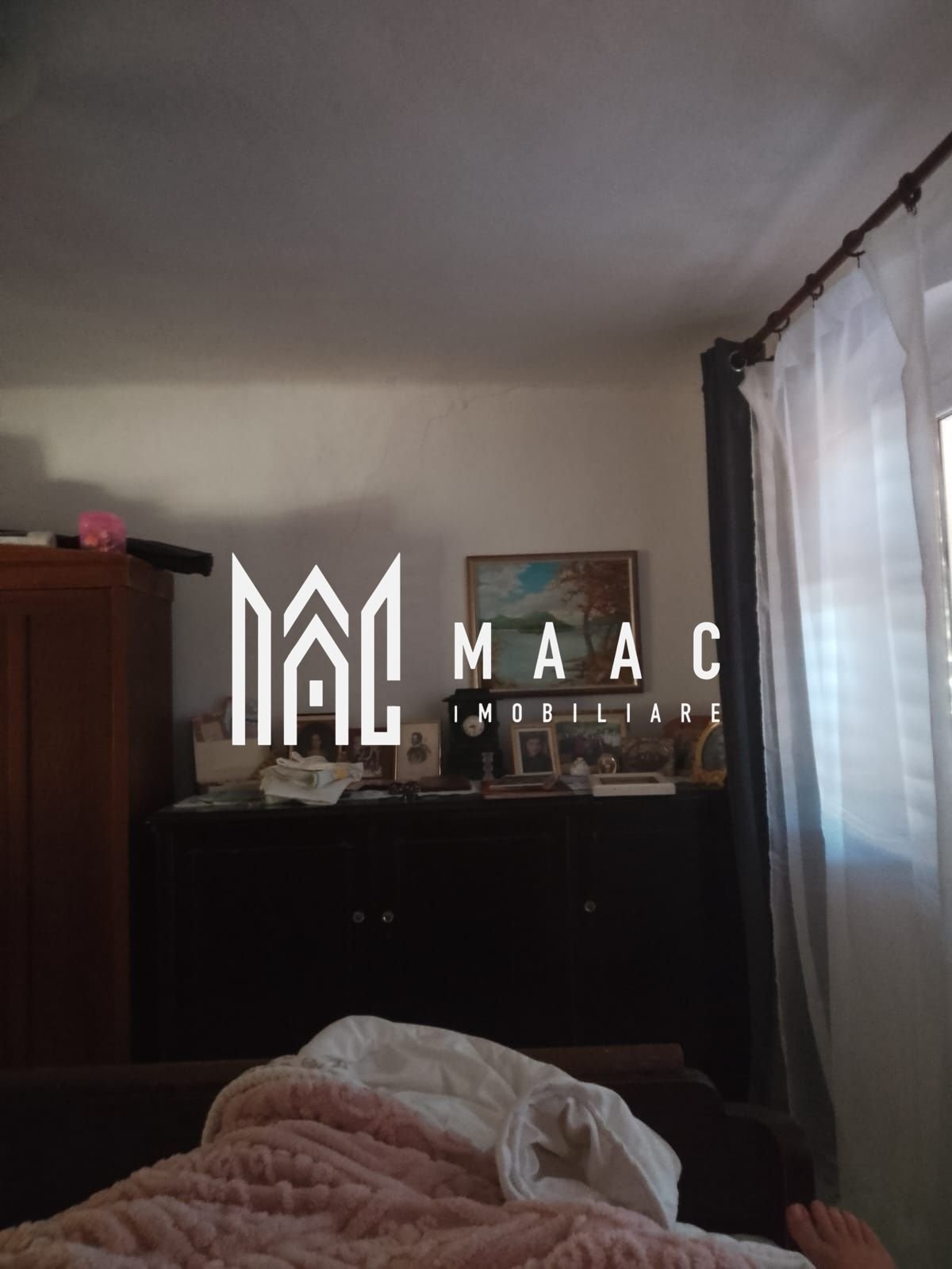 7f2ab39c1cf348acb33fa2d44941d8e1 Casă 3 camere de vânzare | Șeica Mică | teren 980 mp