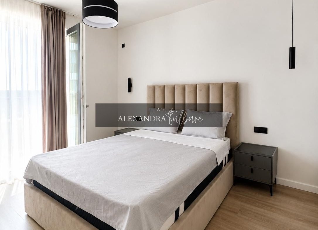 Apartament 3 camere, 2 bai, 75 mp, terasa 82 mp, garaj