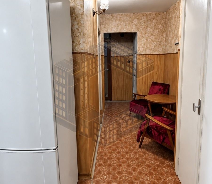 Apartament cu 3 camere, decomandat, centrala,etaj intermediar, Lipovei