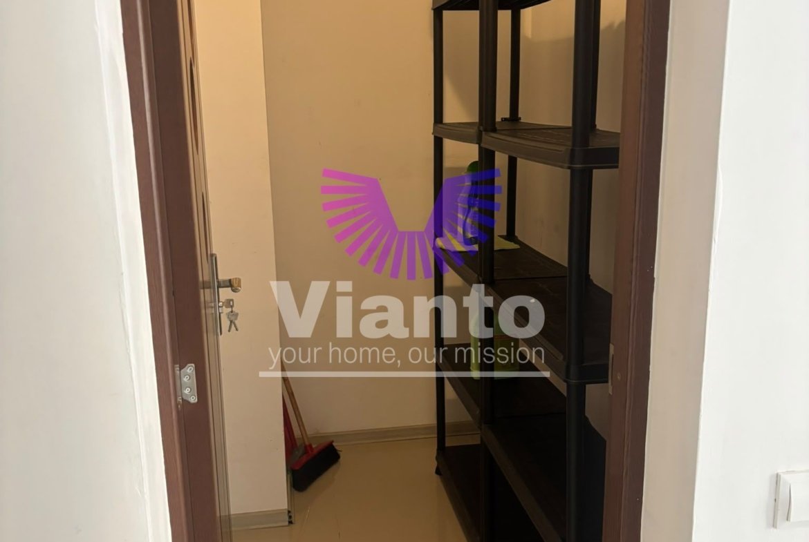 APARTAMENT 3 CAMERE CU CURTE 35MP – TURNISOR