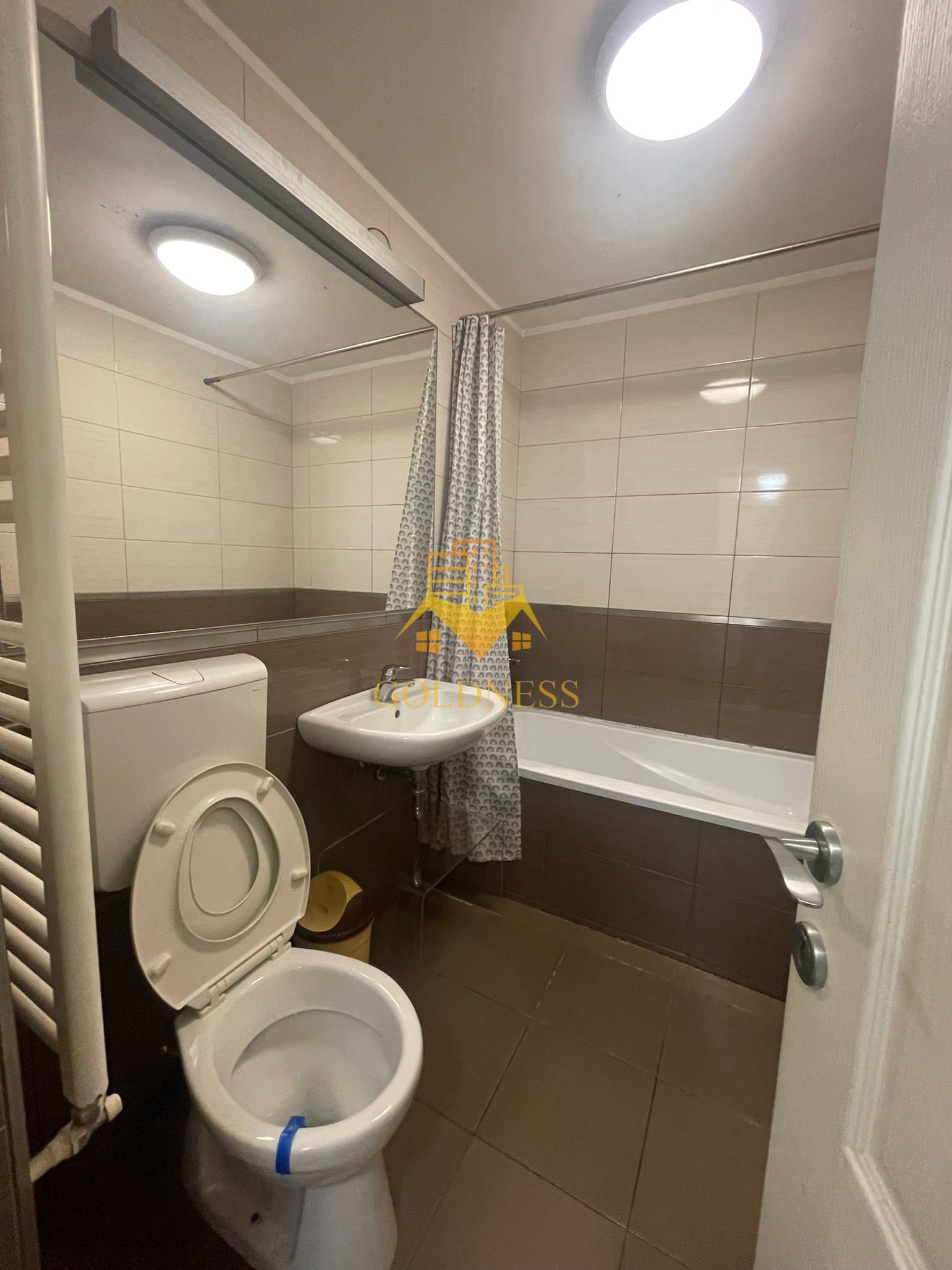 3 camere parter inalt, balcon, zona Nasaud-Dorobantilor-Piata Marasti