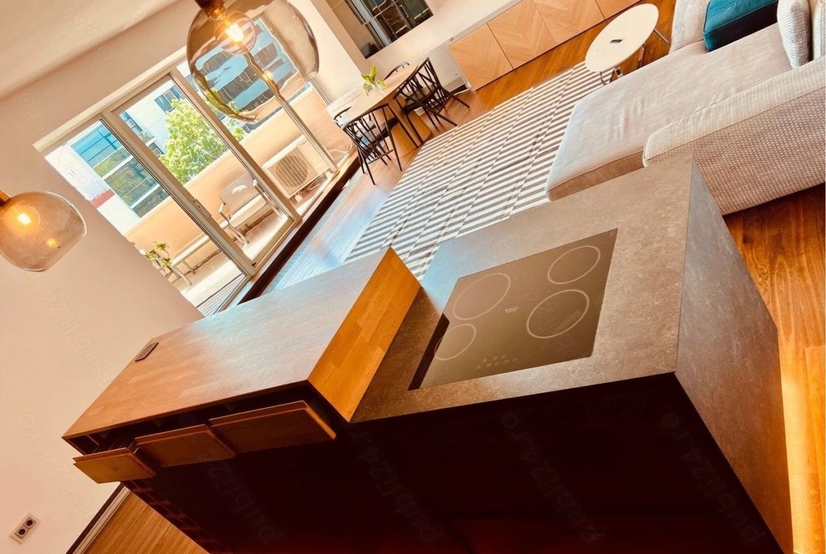 Apartament premium de închiriat, cu terasă panoramică și acces SPA