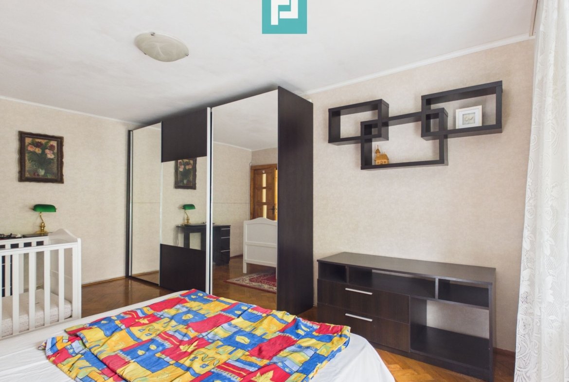 Apartament 3 camere, 63 mp, Decebal ,Oradea