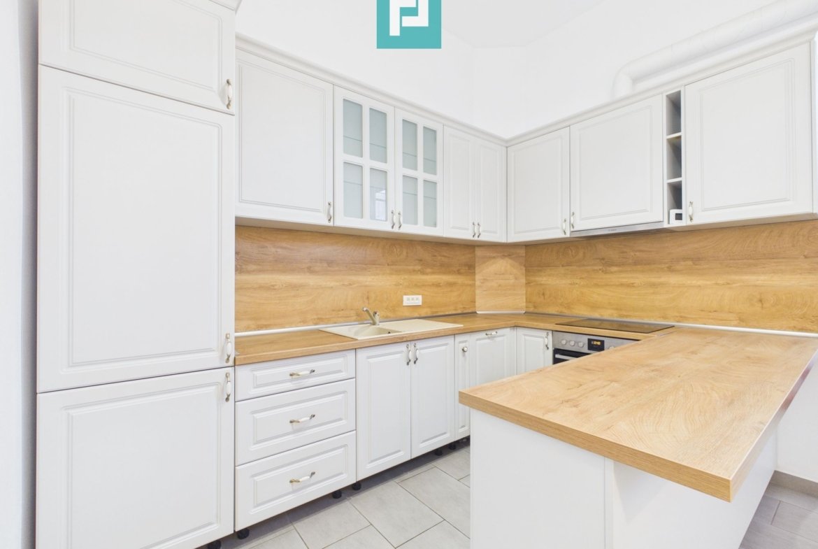 Spațiu de birouri | 3 camere | 107 mp | Central