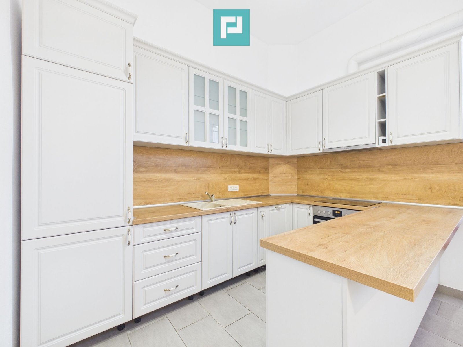 83d145bfc9f146148fa828c68e716ec4 Spațiu de birouri | 3 camere | 107 mp | Central