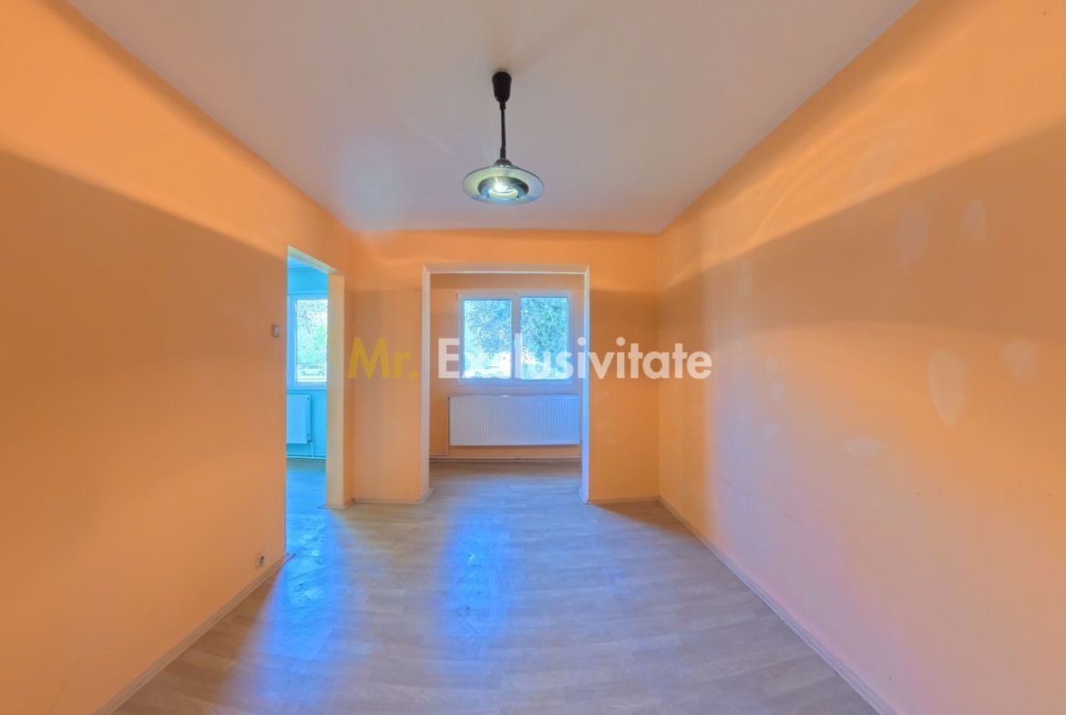 DE VANZARE APARTAMENT 2 CAMERE
