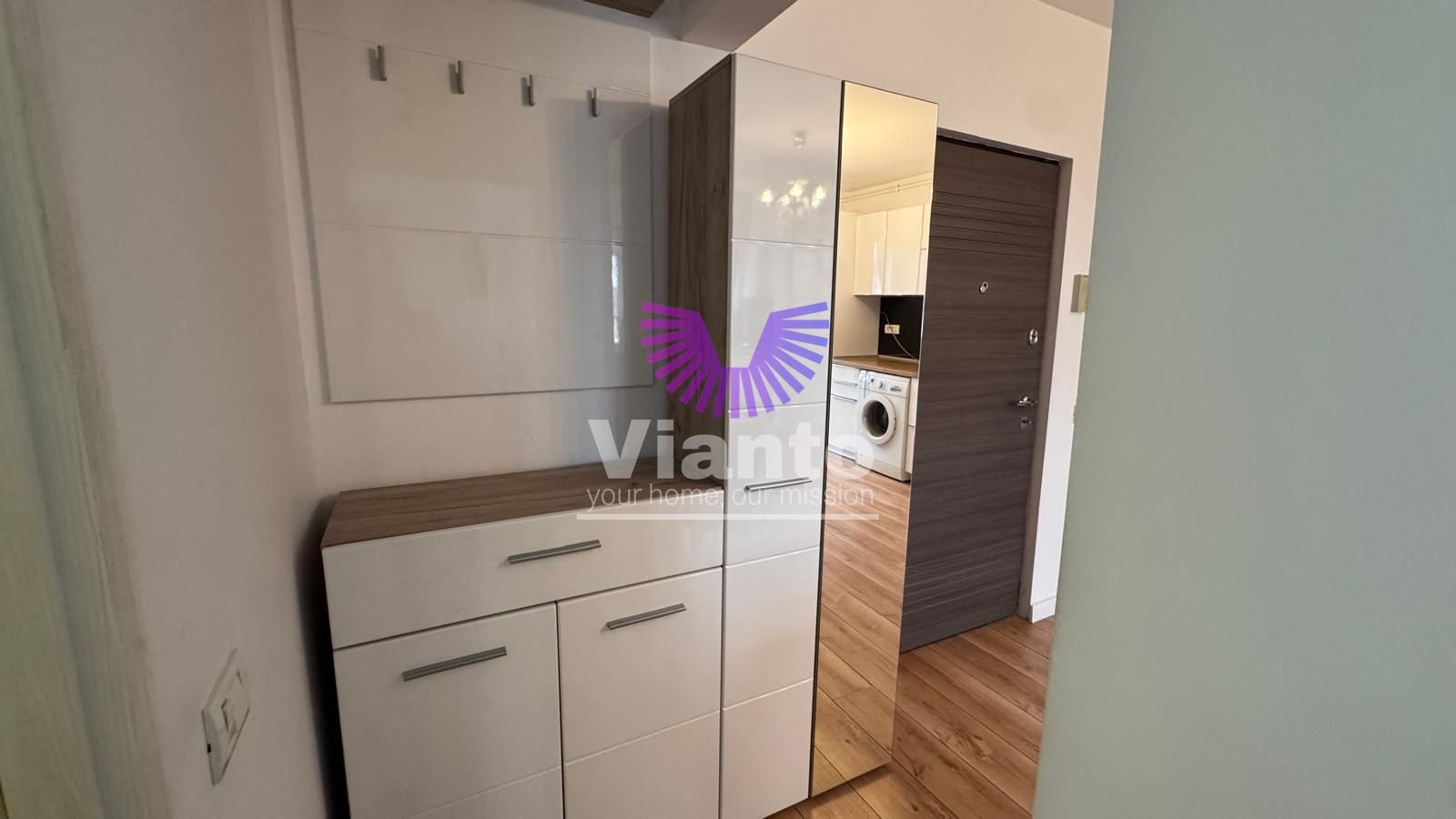 85bcc3c040cb47869e8a7a00dd947fc6 Apartament 2 camere mobilat si utilat premium Semaforului- zona Vasile Aaron