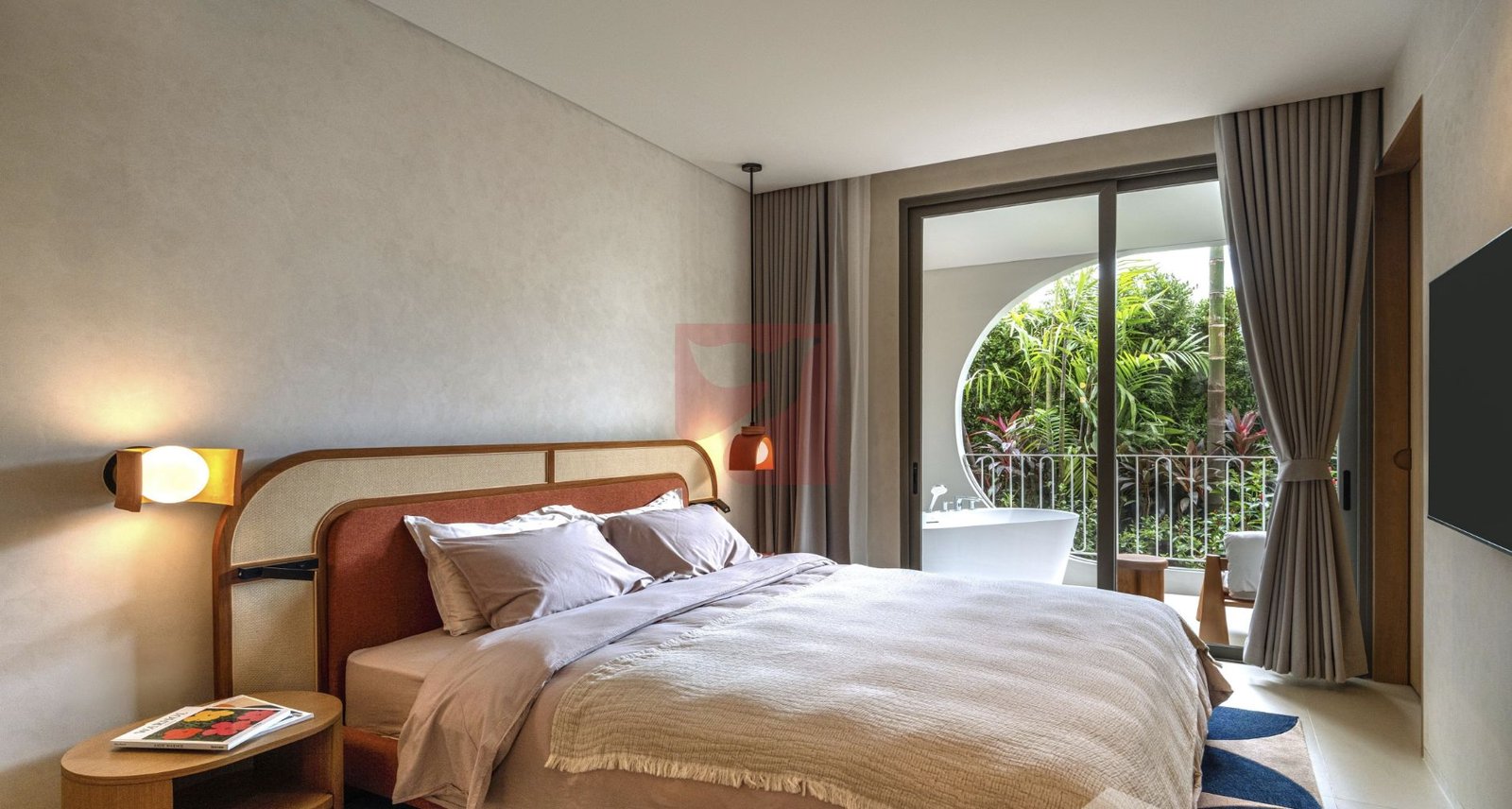 Freehold, The Standard Residences