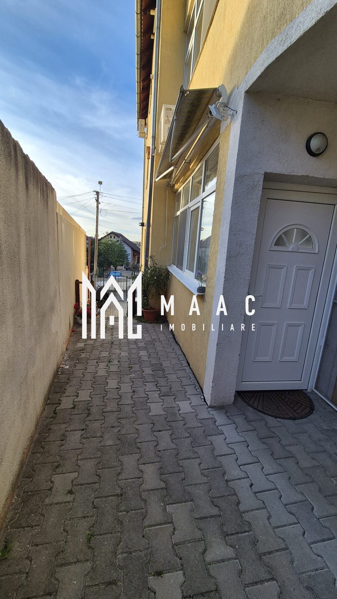 8668cc0b152e45f6bcaf3f35c53b31e6 Apartament de vânzare Sibiu | 2 camere | Ștrand | grădină 60 mp