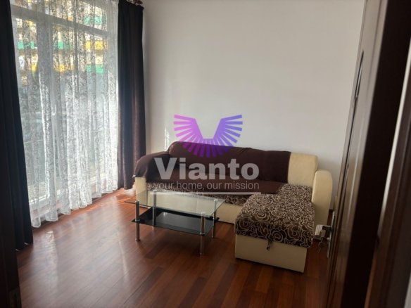 APARTAMENT 3 CAMERE CU CURTE 35MP – TURNISOR
