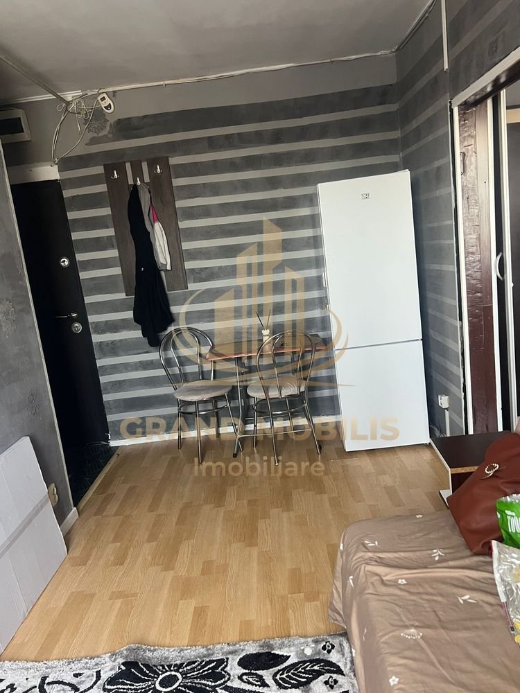 Apartament 2 cam semidecomandat