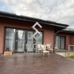DE ÎNCHIRIAT – VILĂ MODERNĂ 4 CAMERE – TUNARI, ILFOV