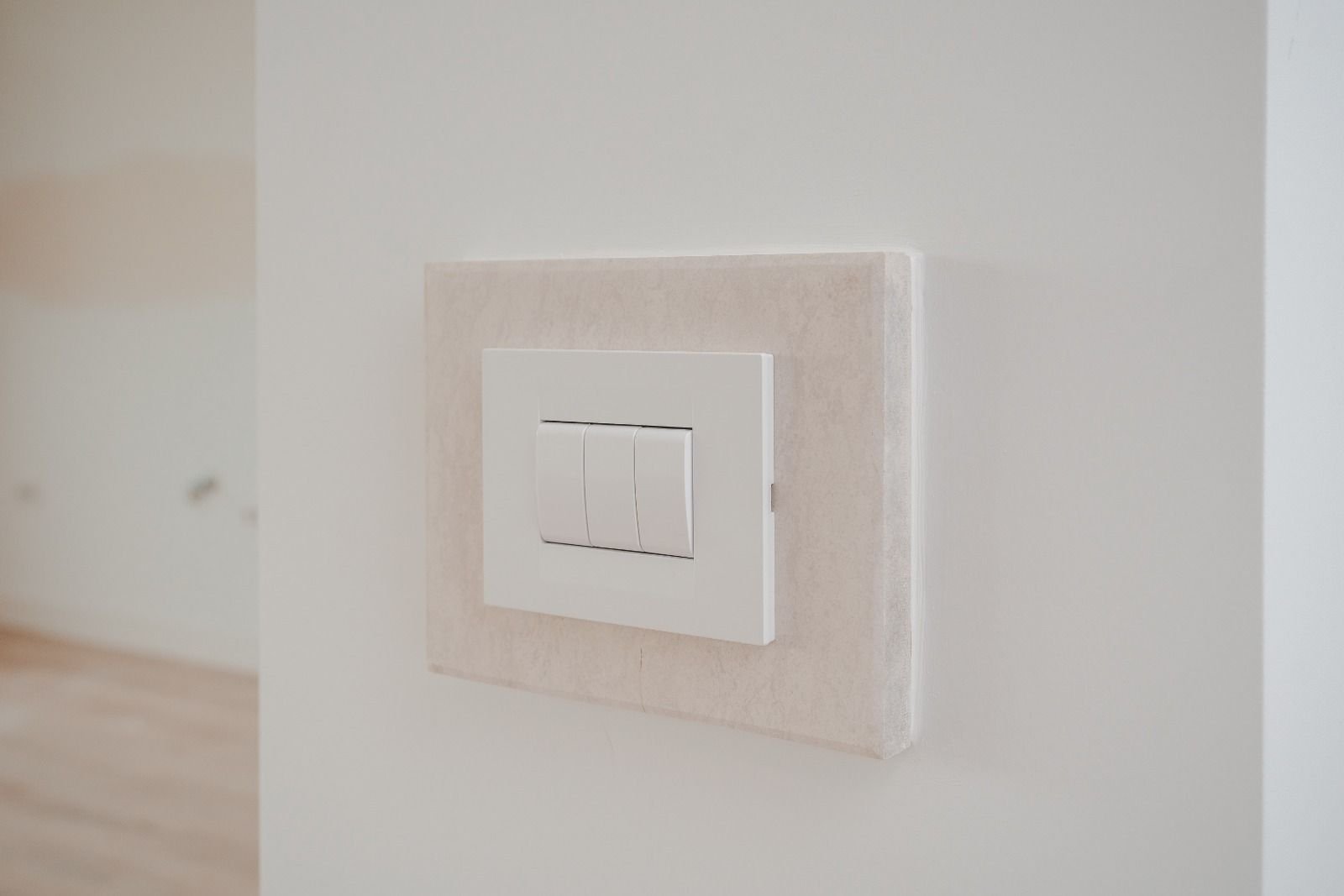 89d0c050963d494796277ea2648856ac Titan- 1 Decembrie /Bloc boutigue- living generos