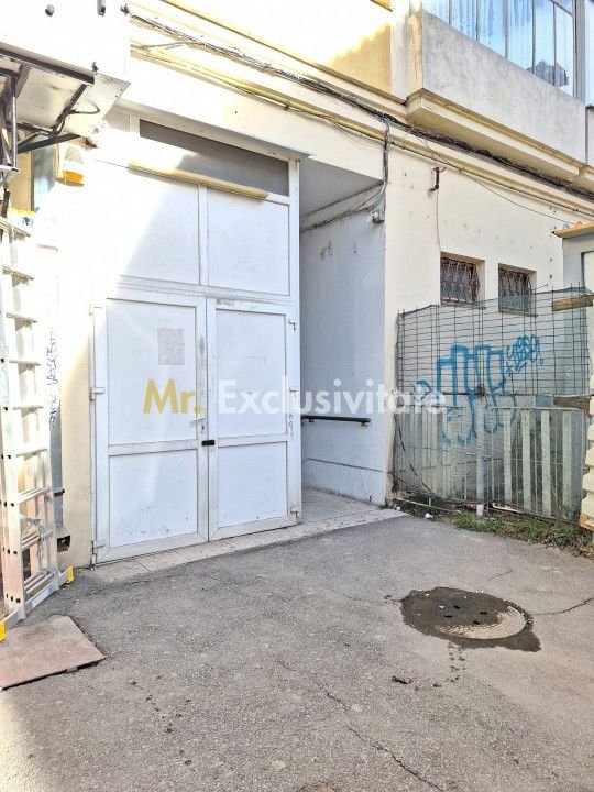 Spatiu comercial 22 mp Ultracentral, etaj 1, intrare prin spate
