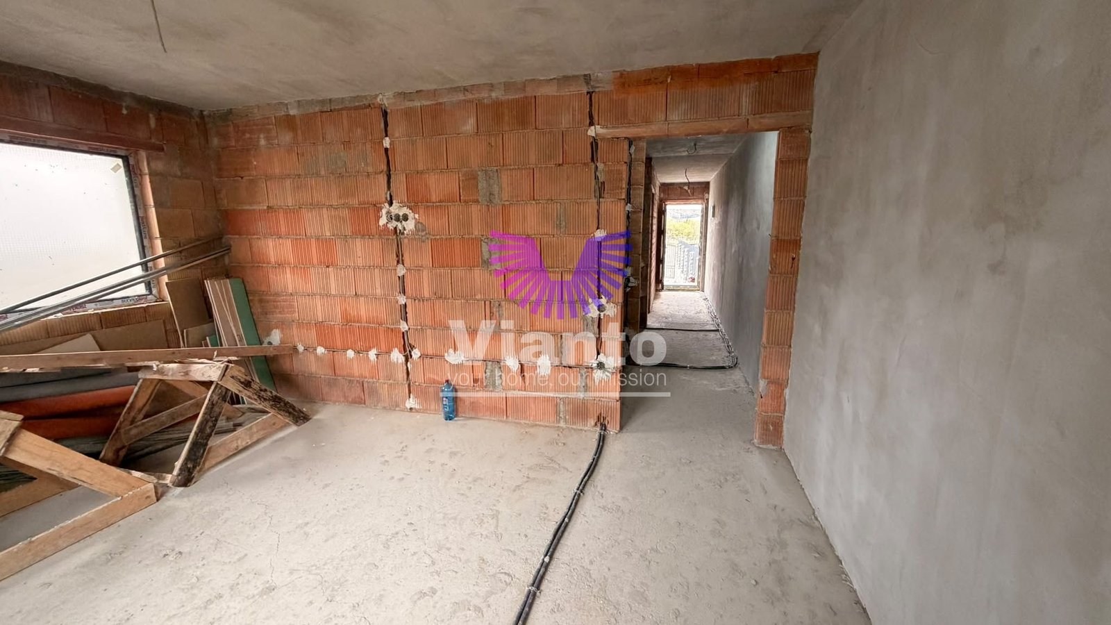 Duplex 3 Camere 136mpu, Teren 267mp – Cristian