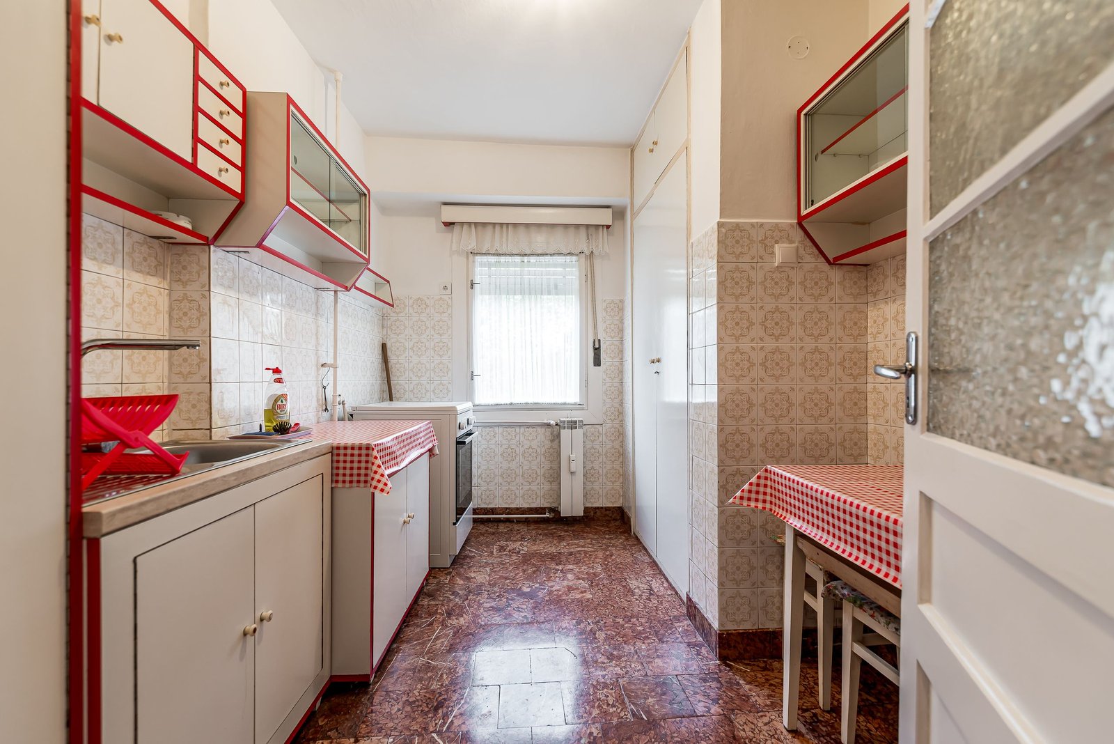 Apartament 2 camere decomandat – etaj 1 – Polivalenta – COMISION 0