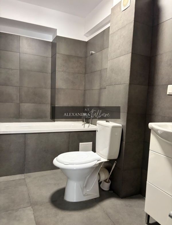 Apartament la cheie | 2 camere | terasa | parcare | Lombului