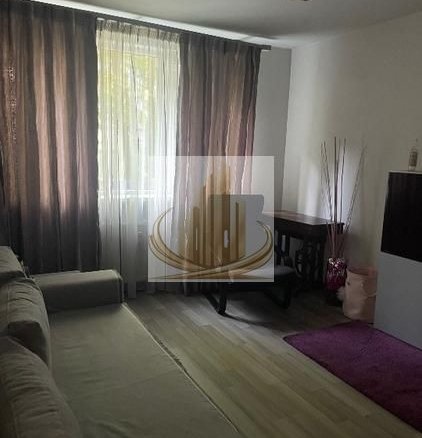 Vand apartament 2 camere mobilat+boxa
