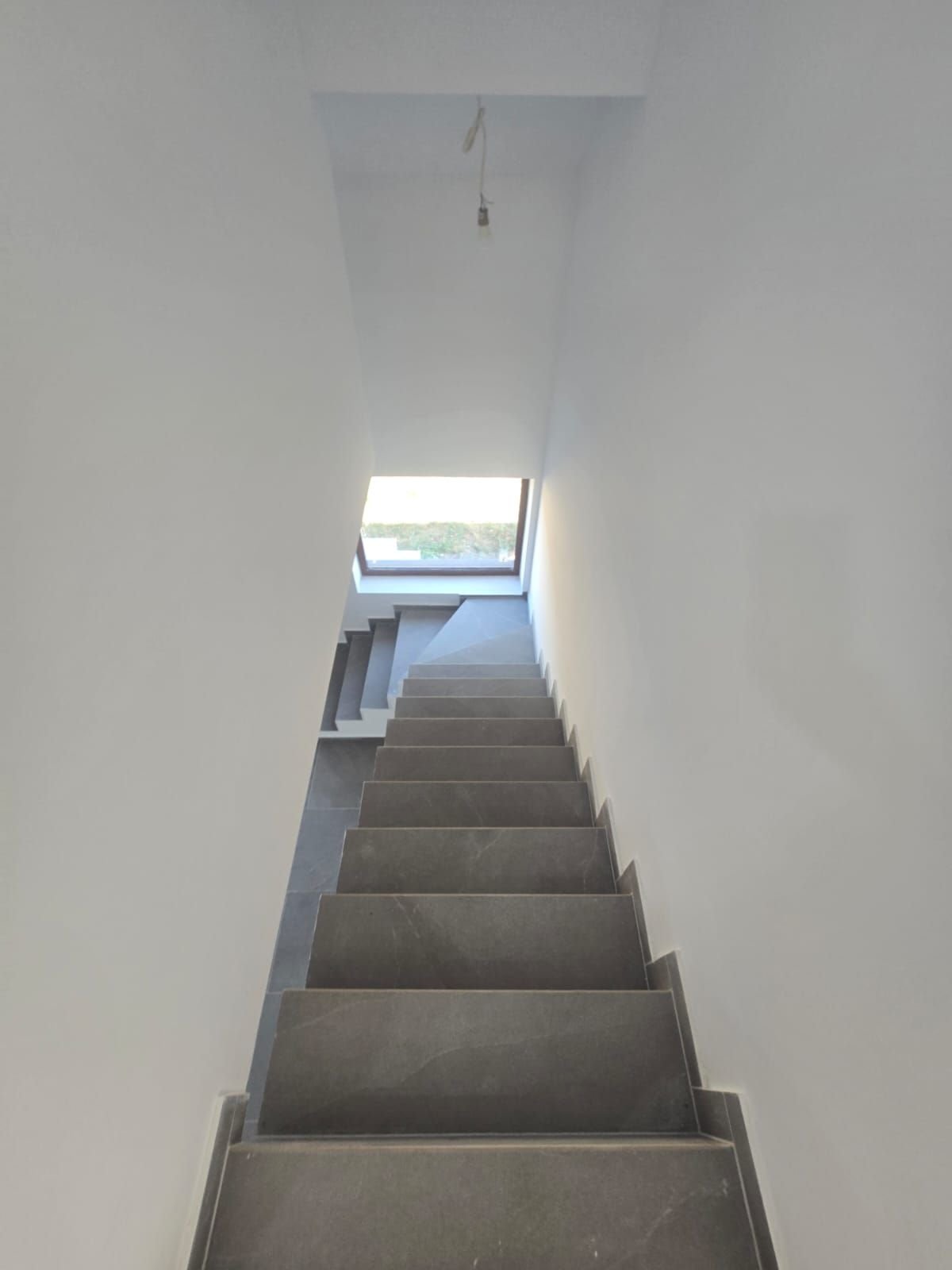 8c88dacaeaaa4ca7962890e32b5051ad Duplex cu 4 camere, terasă și logie | Timișoara, Plopi | 172.000 €