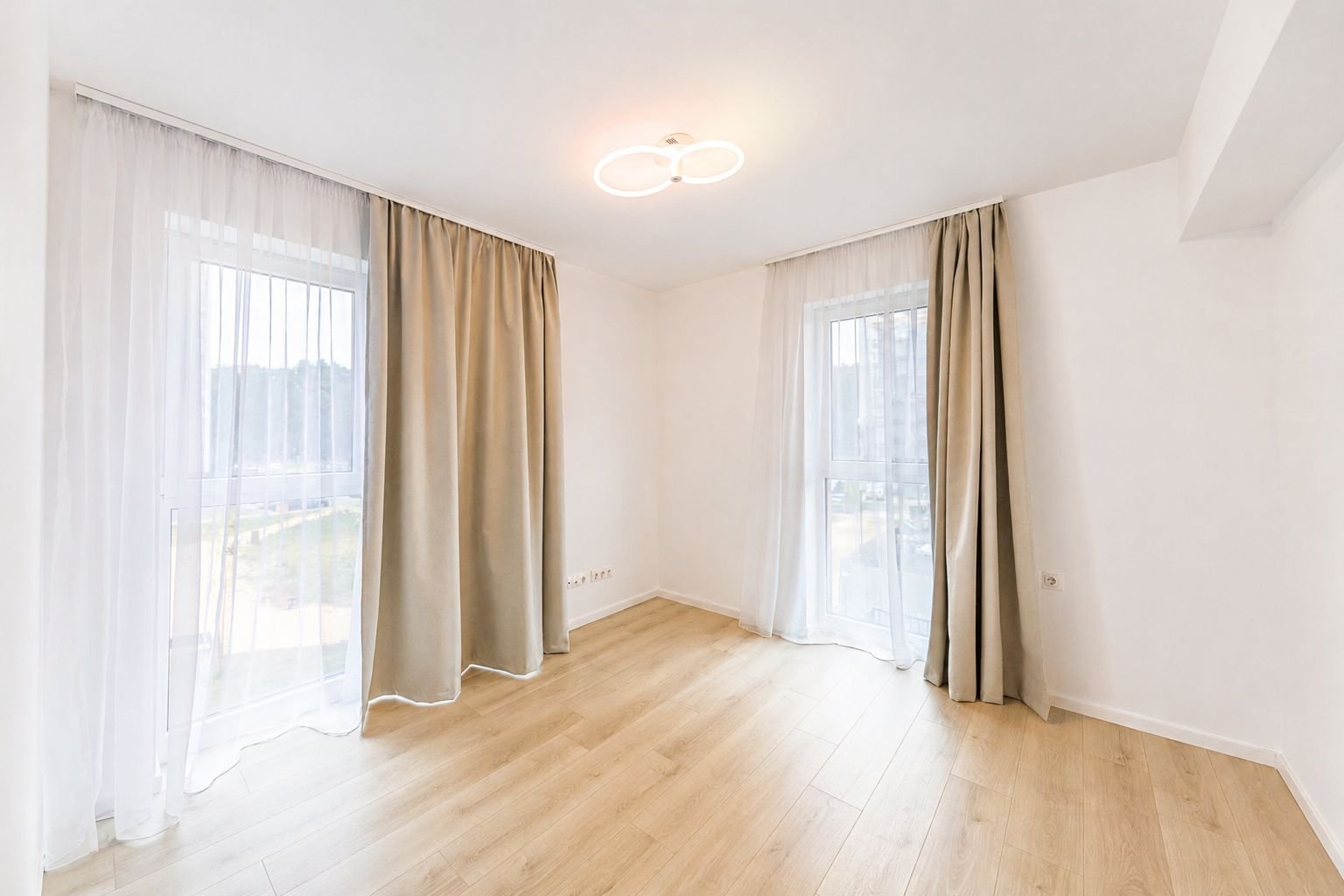 8cd4d8681c214aa3b76588e4678fad31 Apartament superb cu 3 camere | Denya Forest
