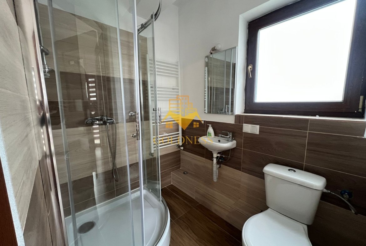 3 camere decomandate modern, Parcare, 105 mp, Cartierul Borhanci