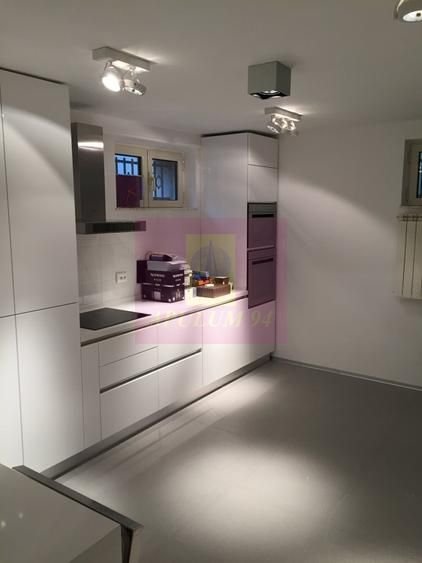 PROPRIETATE DE PRESTIGIU ÎN VILĂ | DOROBANȚI–CAPITALE | 220 MP