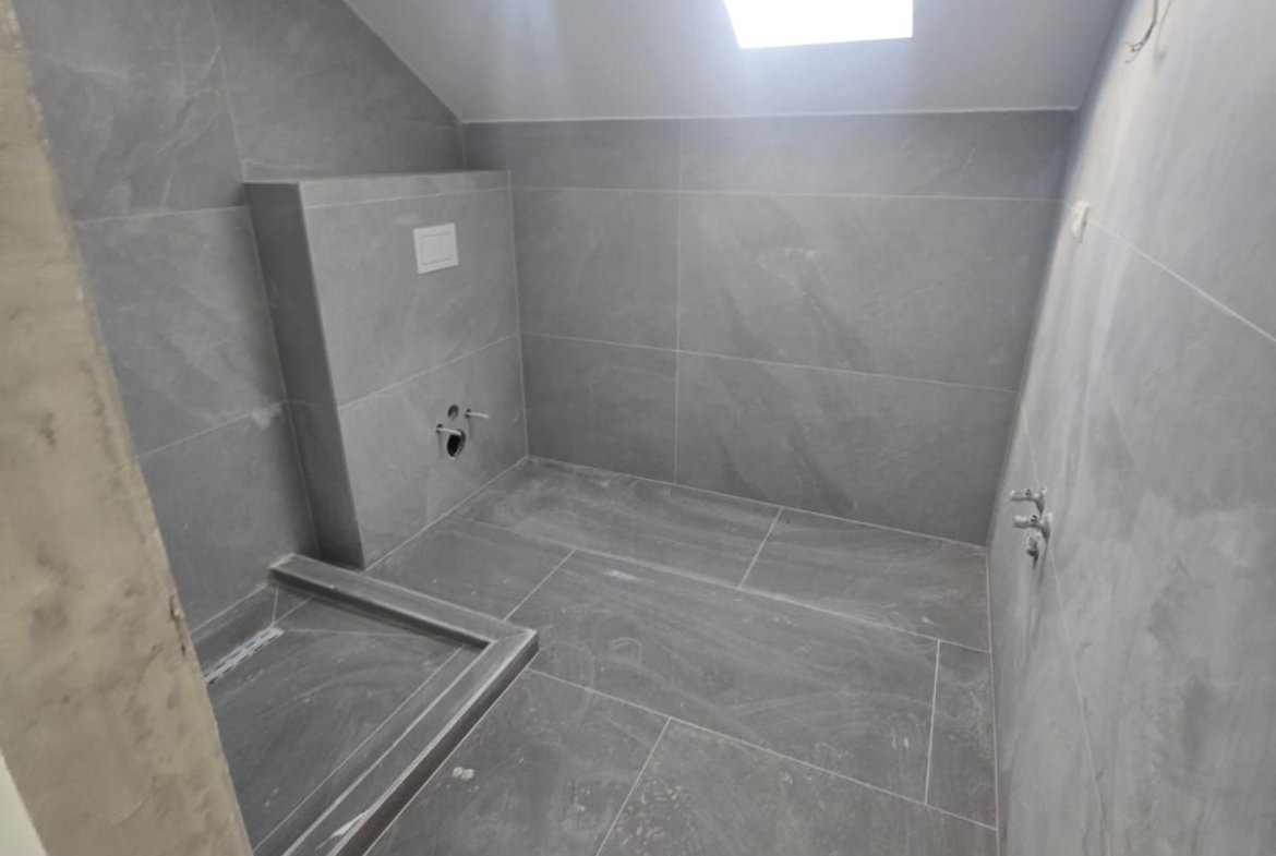 Duplex cu 4 camere, terasă și logie | Timișoara, Plopi | 172.000 €