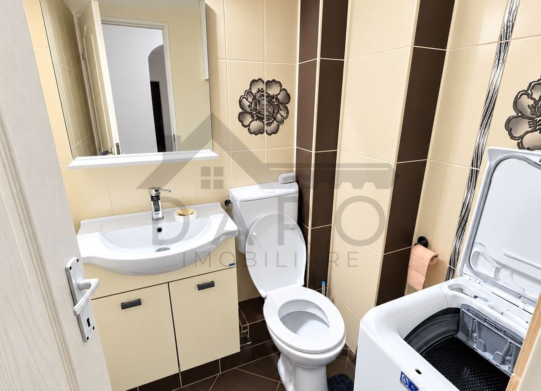 vand apartament 3 camere , Targu Mures Unirii