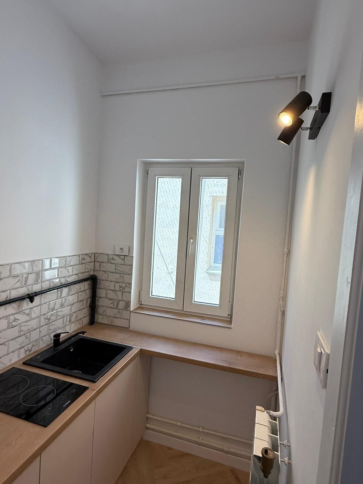 Sala Palatului apartament 3 camere prima inchiriere