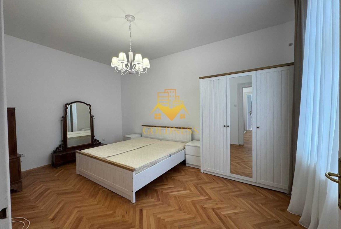 3 camere, UltraCentral, UBB, Barițiu, Mihai Viteazu, Parcare, Horea