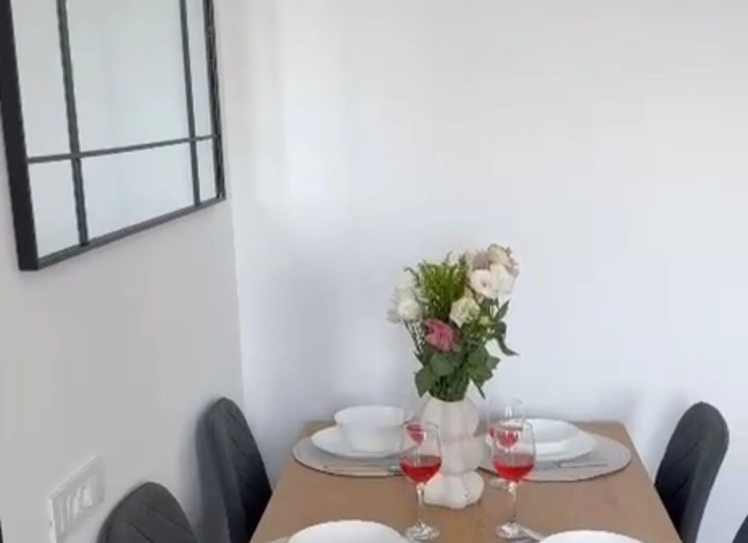 Sala Palatului apartament 3 camere prima inchiriere