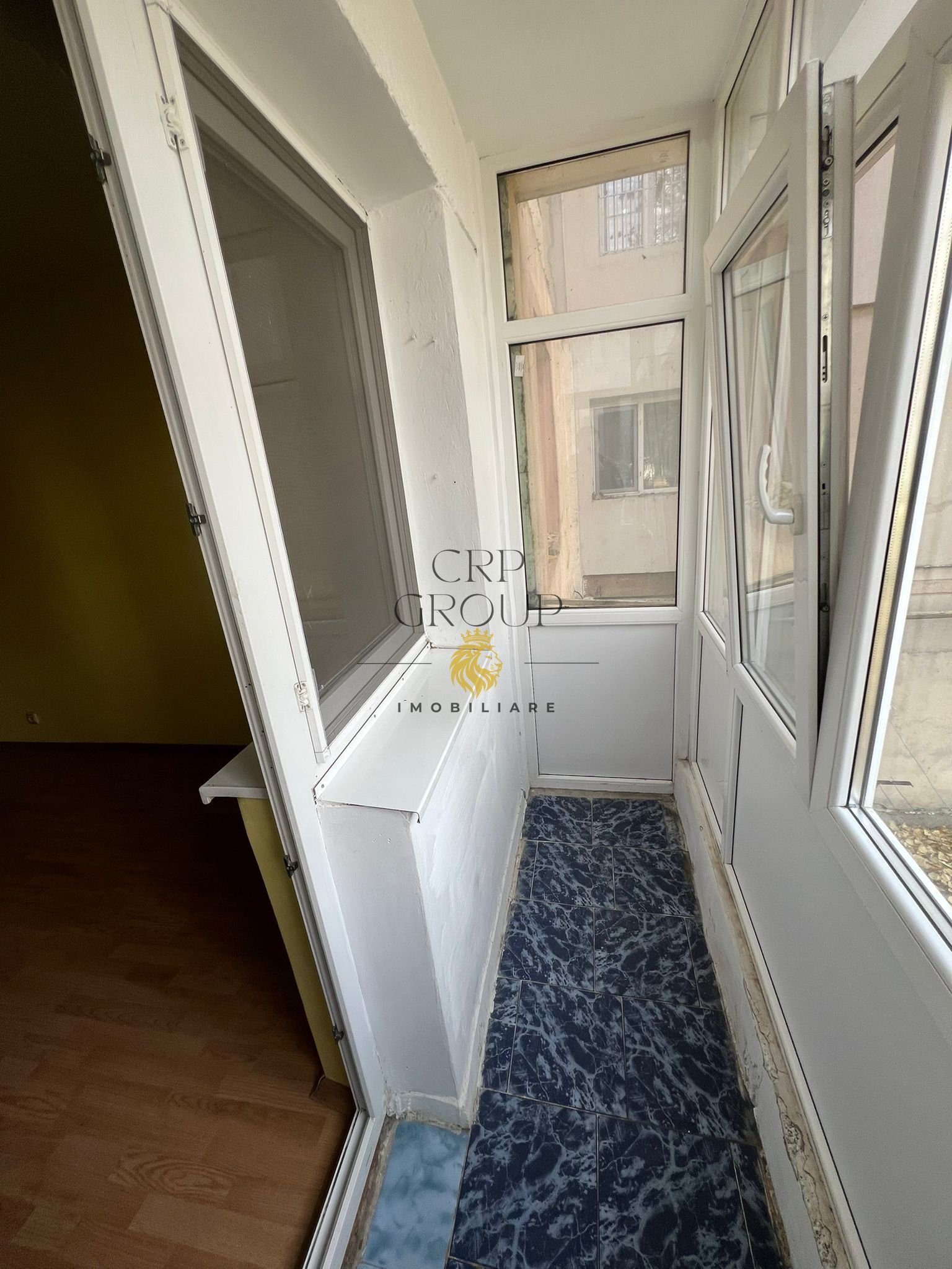 Apartament 4 camere, etaj 1/4, zona Mausoleul Eroilor – Sud