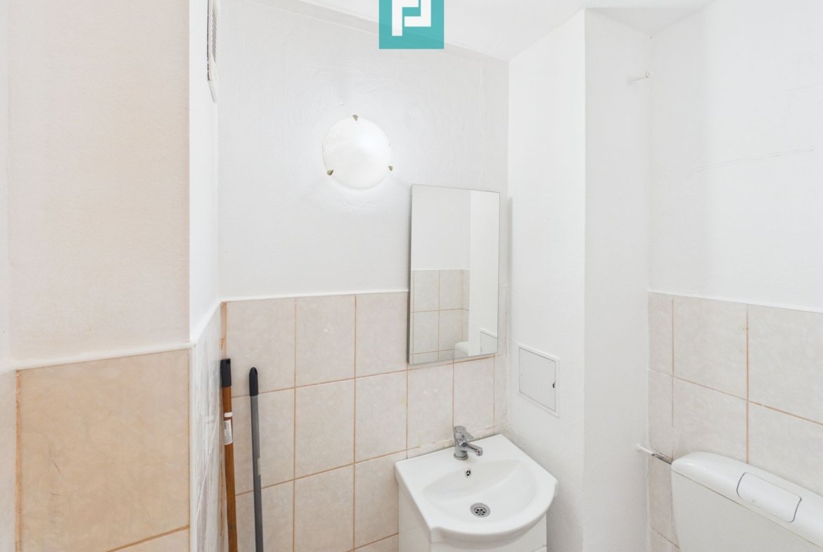 Apartament 3 camere ,68 mp, Str.Moldovei-Rogerius