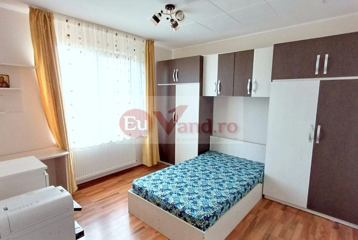 Vila P+1+M, 6 camere, Micro 16, 303 mp utili, teren 406 mp – 272.000 Euro