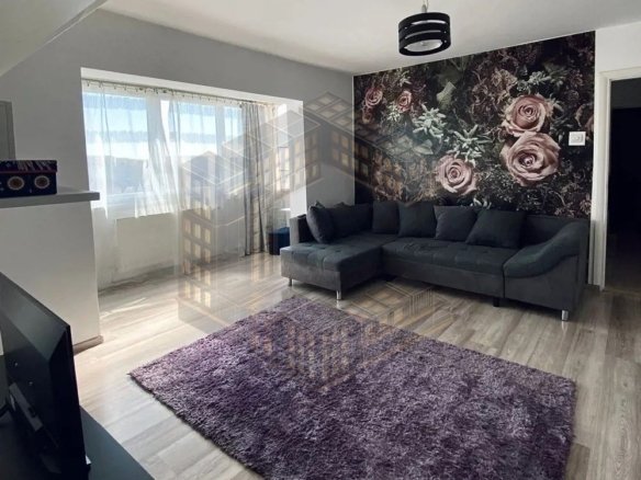 Apartament cu 2 camere, semidecomandat, renovat, de vanzare, Lipovei