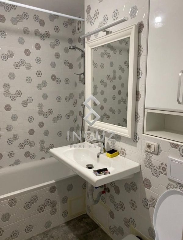DE ÎNCHIRIAT – APARTAMENT 3 CAMERE – ZONA OBOR – MAȘINA DE PÂINE