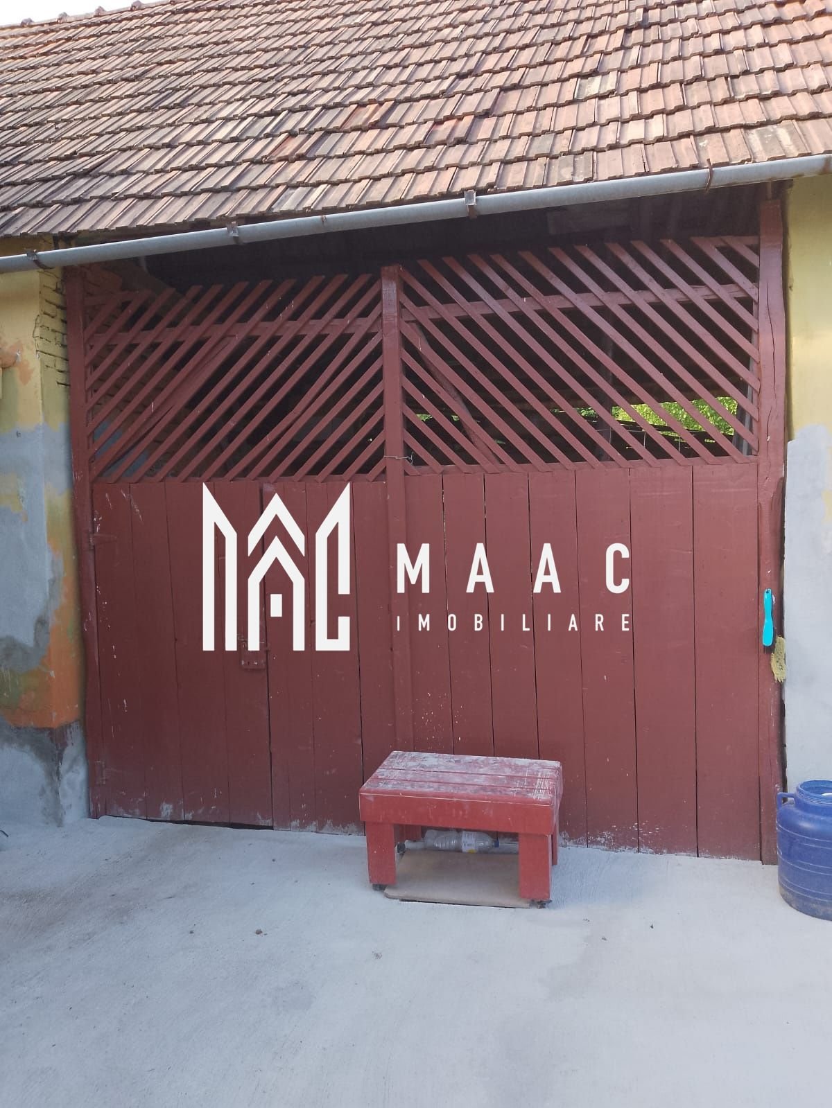 96dc624ddbb741b4977f9ef1f422ab99 Casă 3 camere de vânzare | Șeica Mică | teren 980 mp