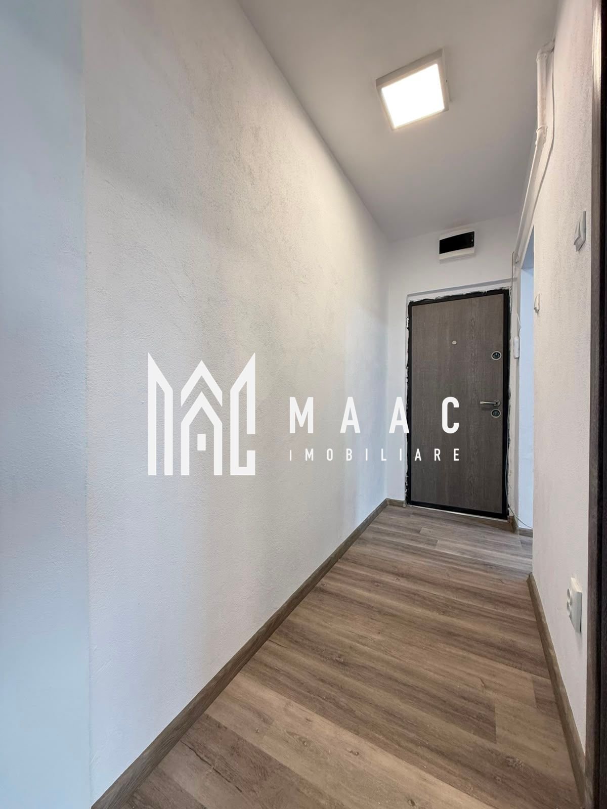 9717b86f3cbe40c2b31d7abb78403000 Apartament 2 camere de vânzare | Sibiu, Mihai Viteazul | 37 mp