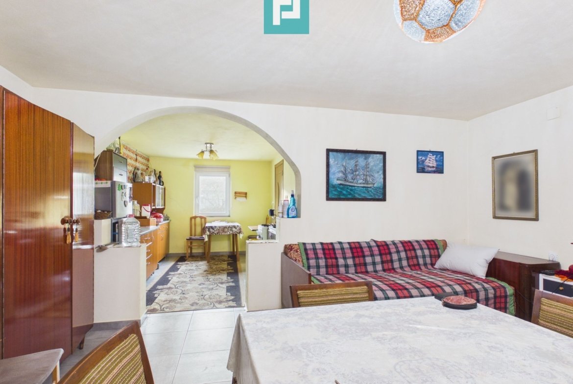 Casă 5 camere, teren 1453mp, comuna Șagu
