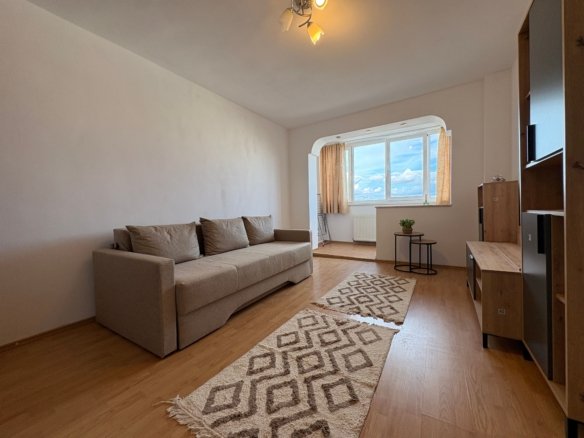 Apartament cu doua camere de inchiriat