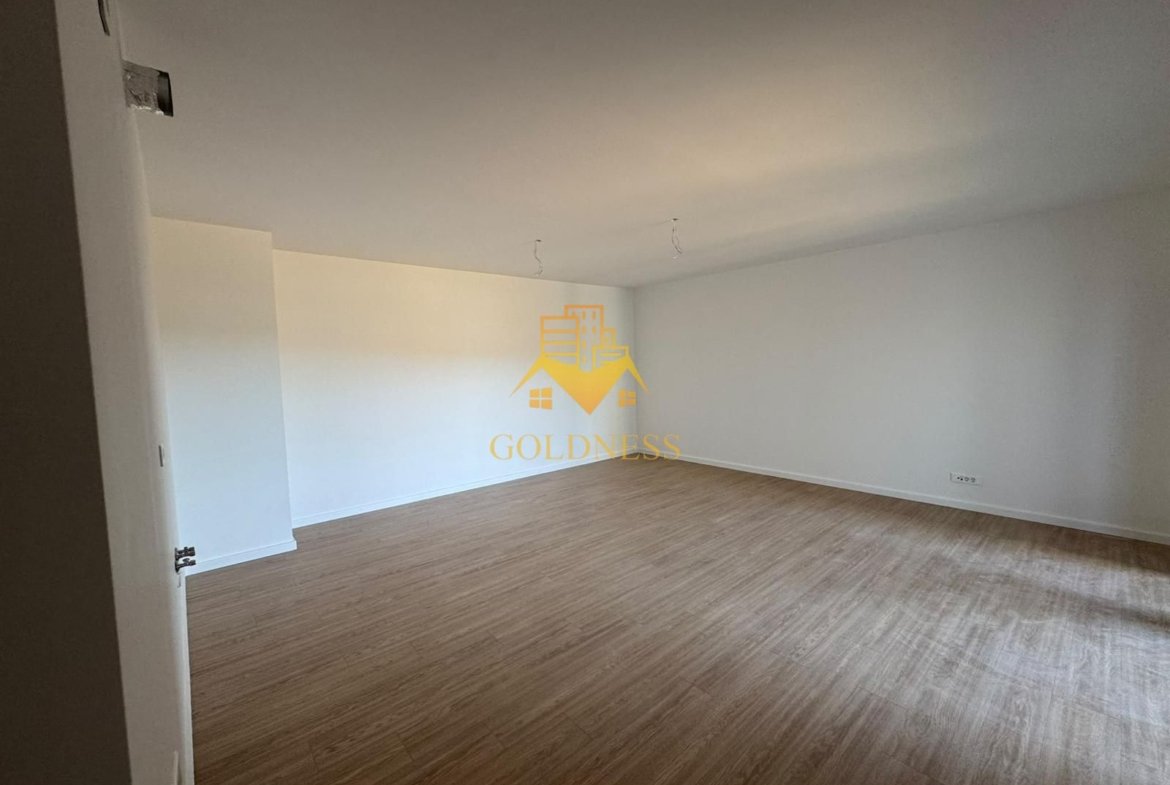 Birou 2 camere open space, Era Hexagon, Parcare, Bloc Nou, Semicentral