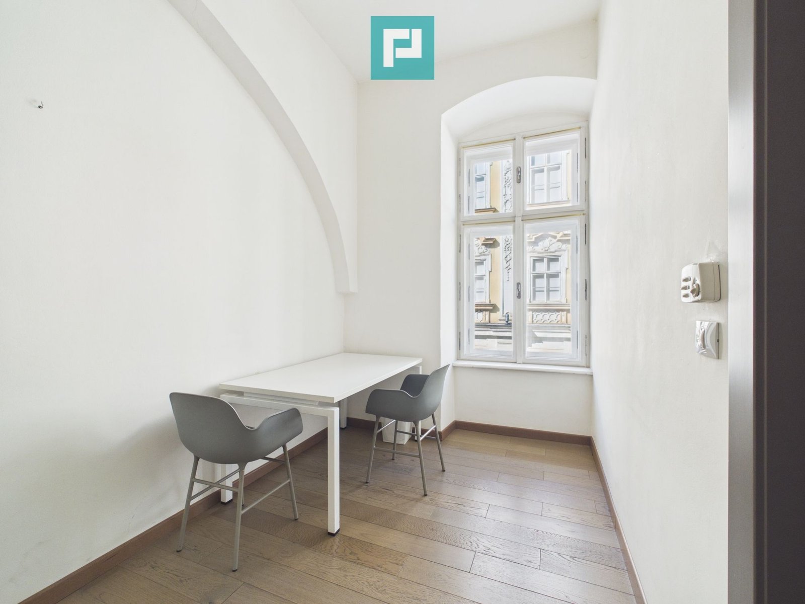 Spațiu de birouri cu 2 camere | Zonă Centrală