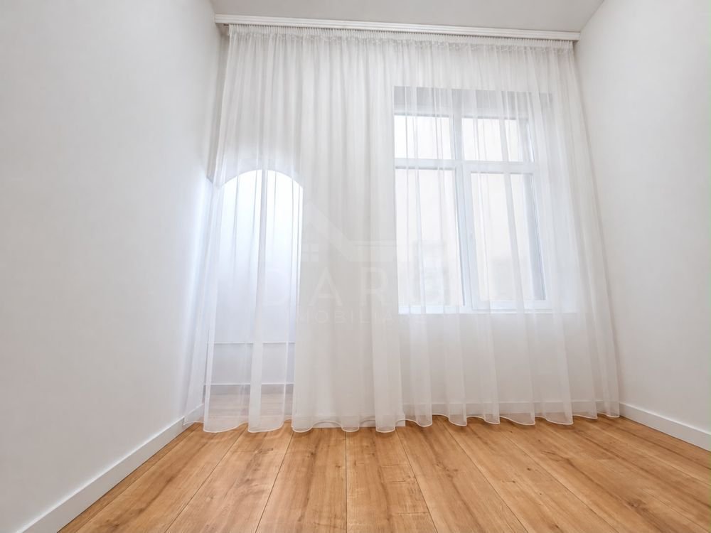 Apartament  complet renovată în inima orașului Târgu Mureș, Piața Trandafirilor