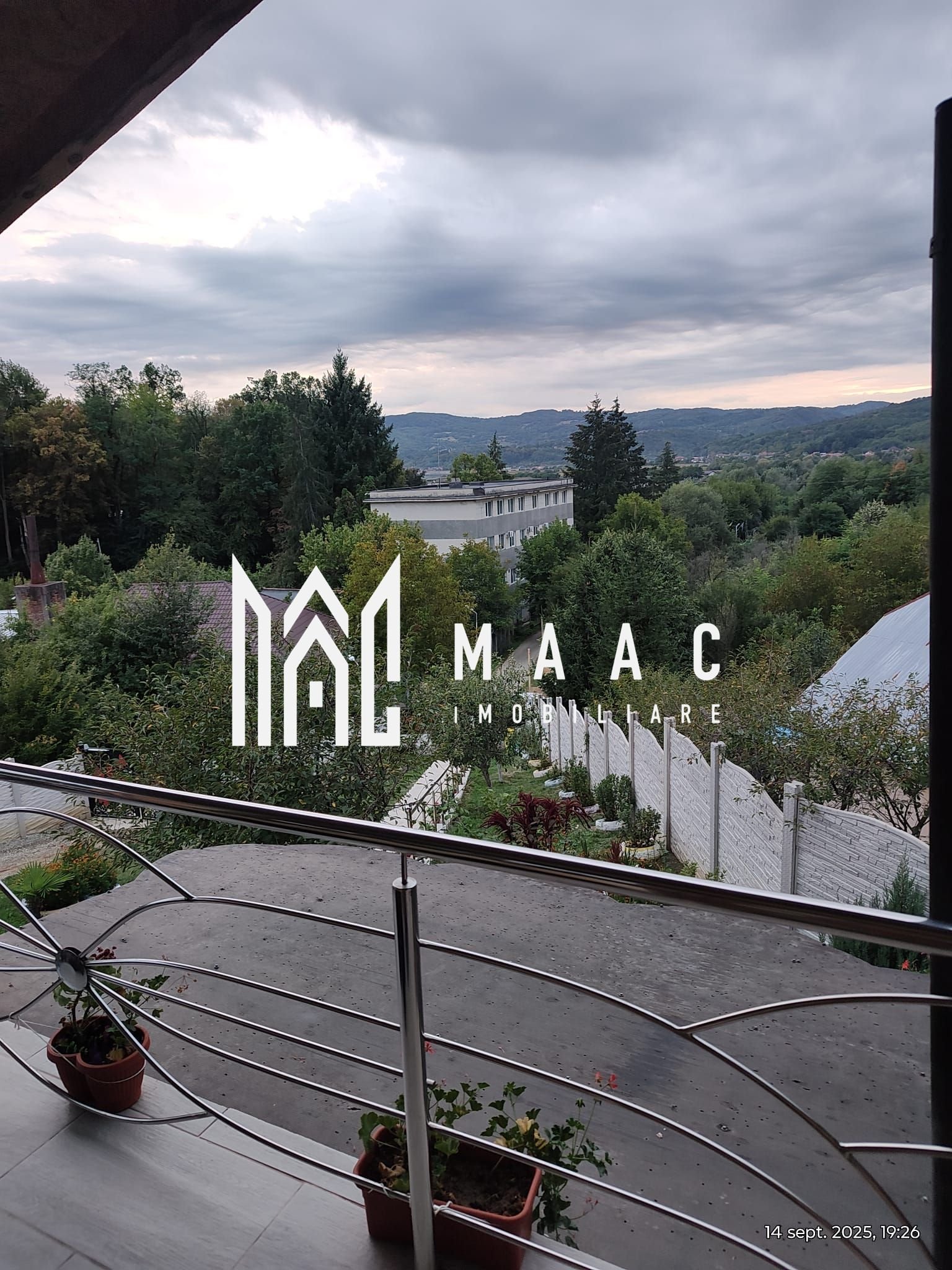 Casă 4 camere de vânzare | Dăești | 138 mp | teren 2.800 mp