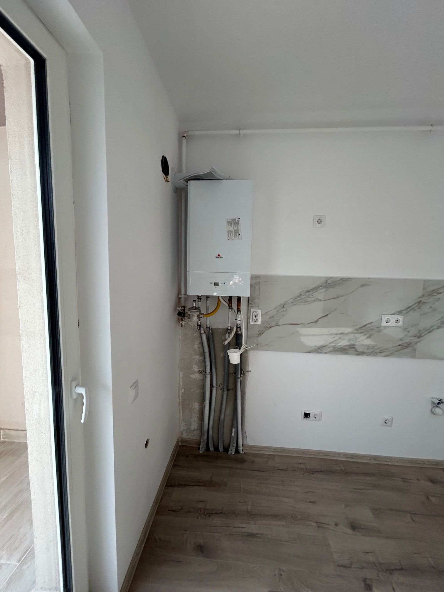 9ab4ed3aecde4fadbc2d15ece45bd710 Ap 30 Teilor Residence – 3 camere FINISAT