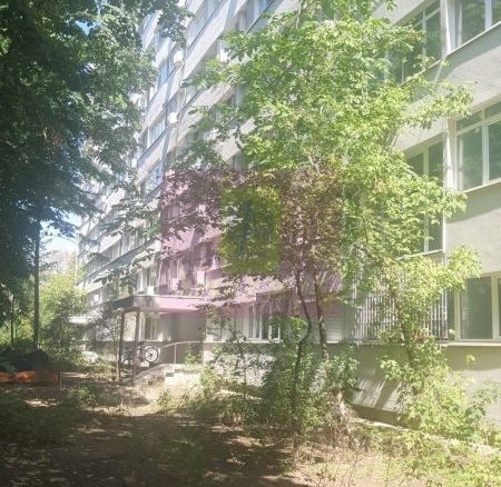 Ap 3 camere , Uverturii, metrou Lujerului – pret imbatabil