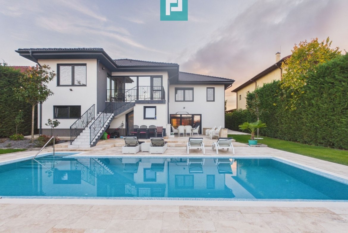 Casă de lux Oncea, piscină, 400 mp