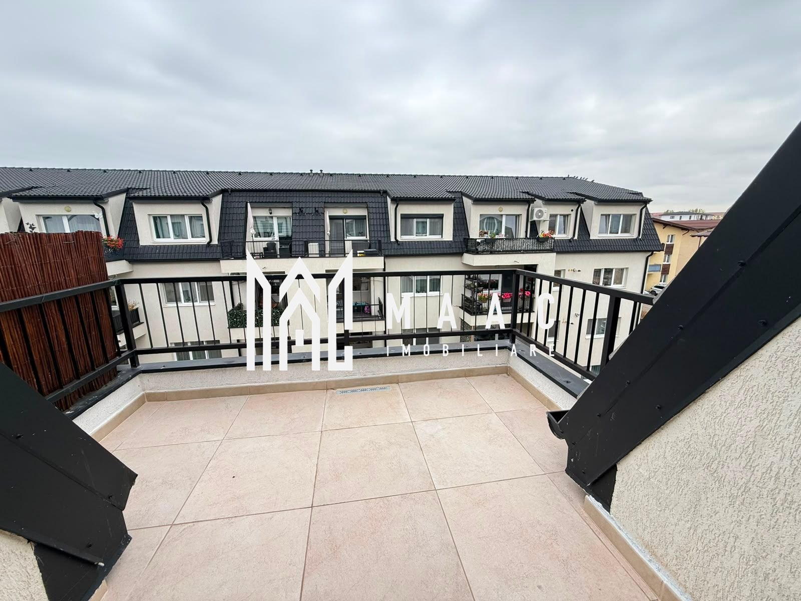 Apartamen 3 camere nou | 100MP | Parcare | Selimbar