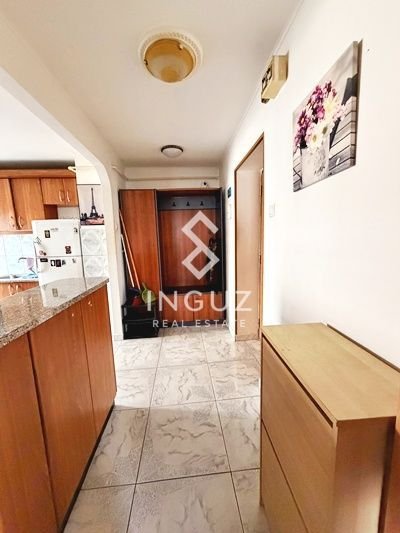 Apartament de închiriat | 2 camere | Decomandat | Zona Piața Muncii