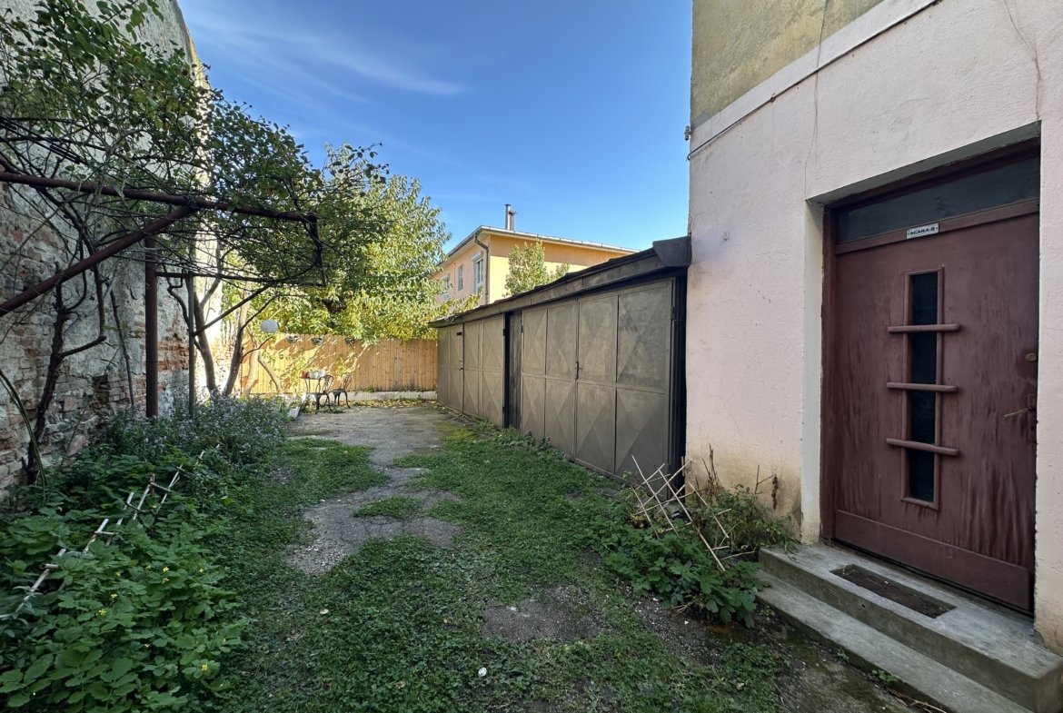 Apartament in casa spațios la doar 5-7 minute de Centrul Istoric
